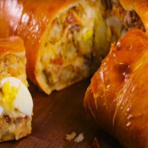 Garbage Bread Recipe: Loaded with Your Favorite Fillings