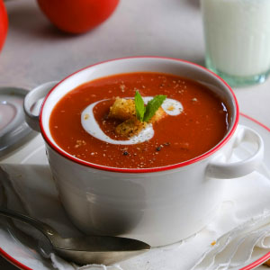 Tomato Basil Soup Recipe – Creamy & Easy to Make