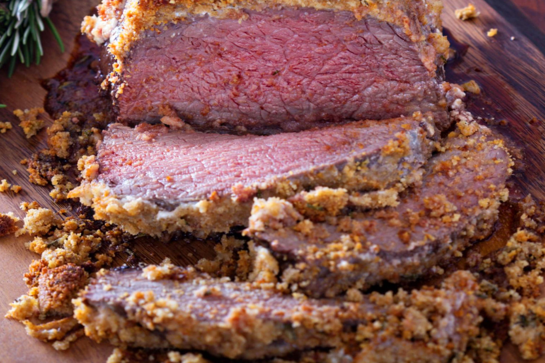 Delicious Herb-Crusted Roast Beef Recipe