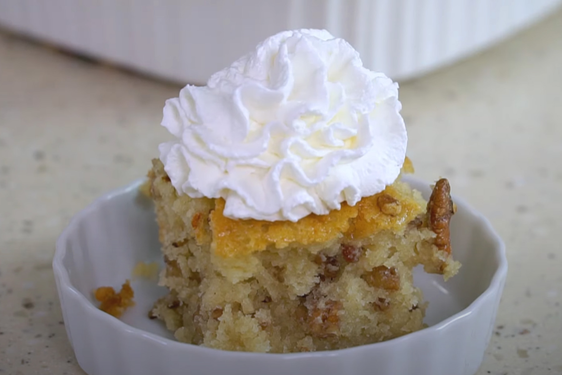 Pecan Pie Dump Cake Recipe​