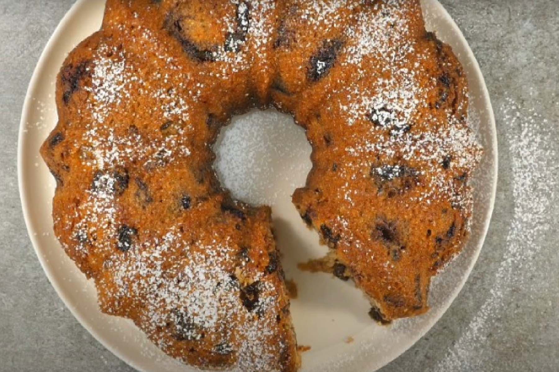 Amish Applesauce Cake Recipe