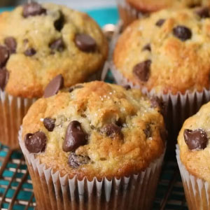 Banana chocolate chip muffins with oil Recipe