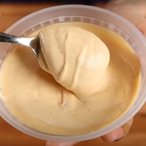 Easy 5-Minute Homemade Yum Yum Sauce (Hibachi Style)